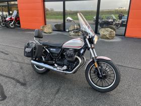 MOTO GUZZI V9 ROAMER